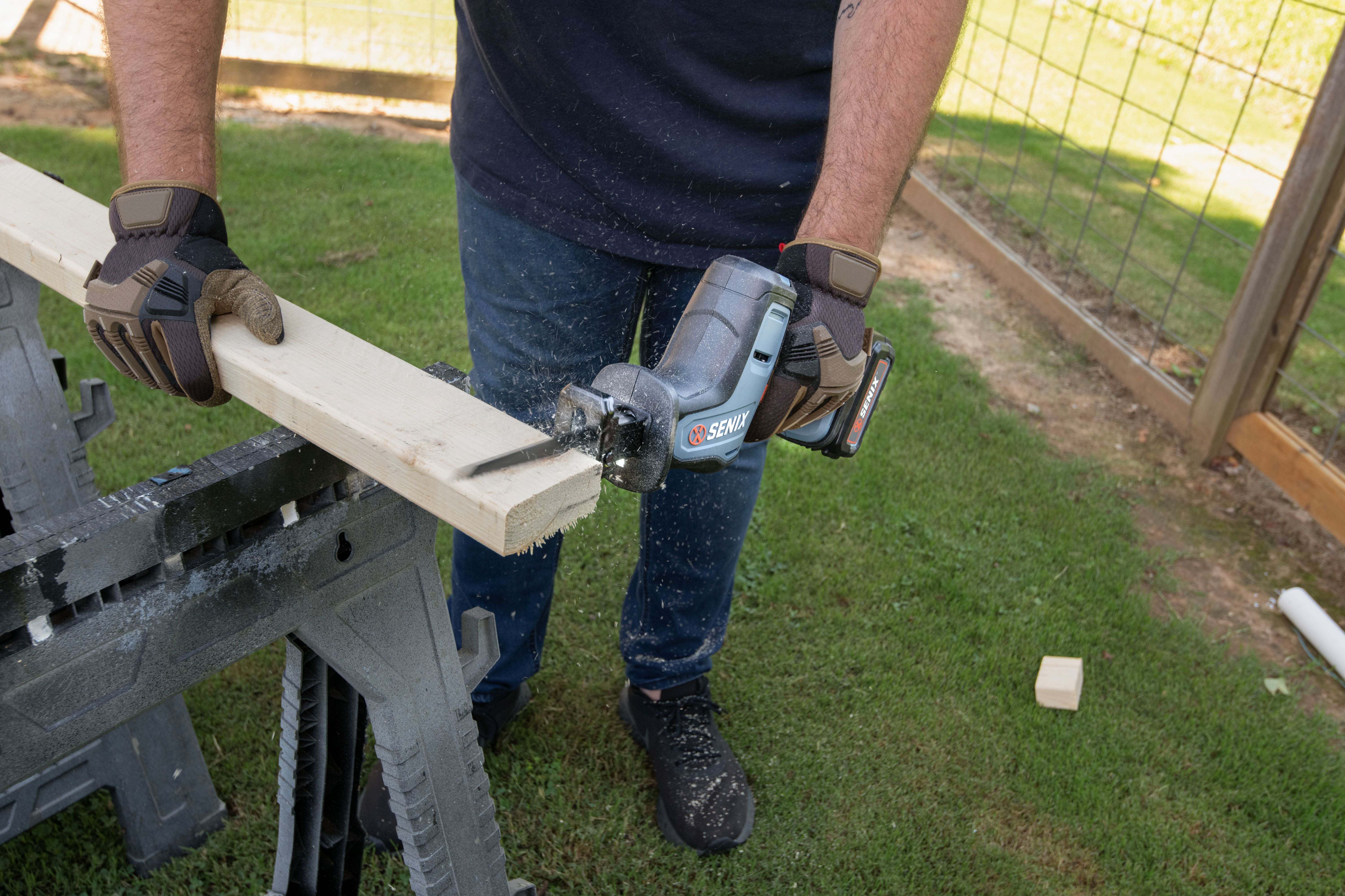 X2 20V Max* 7/8" Cordless Reciprocating Saw, Brushless (2.0 Ah Battery | Power Tools | X2 20V Max* | SENIX Tools